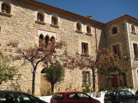 Sede del Ayuntamiento de Adzeneta