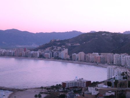 Bahia de Cullera, playa y hoteles